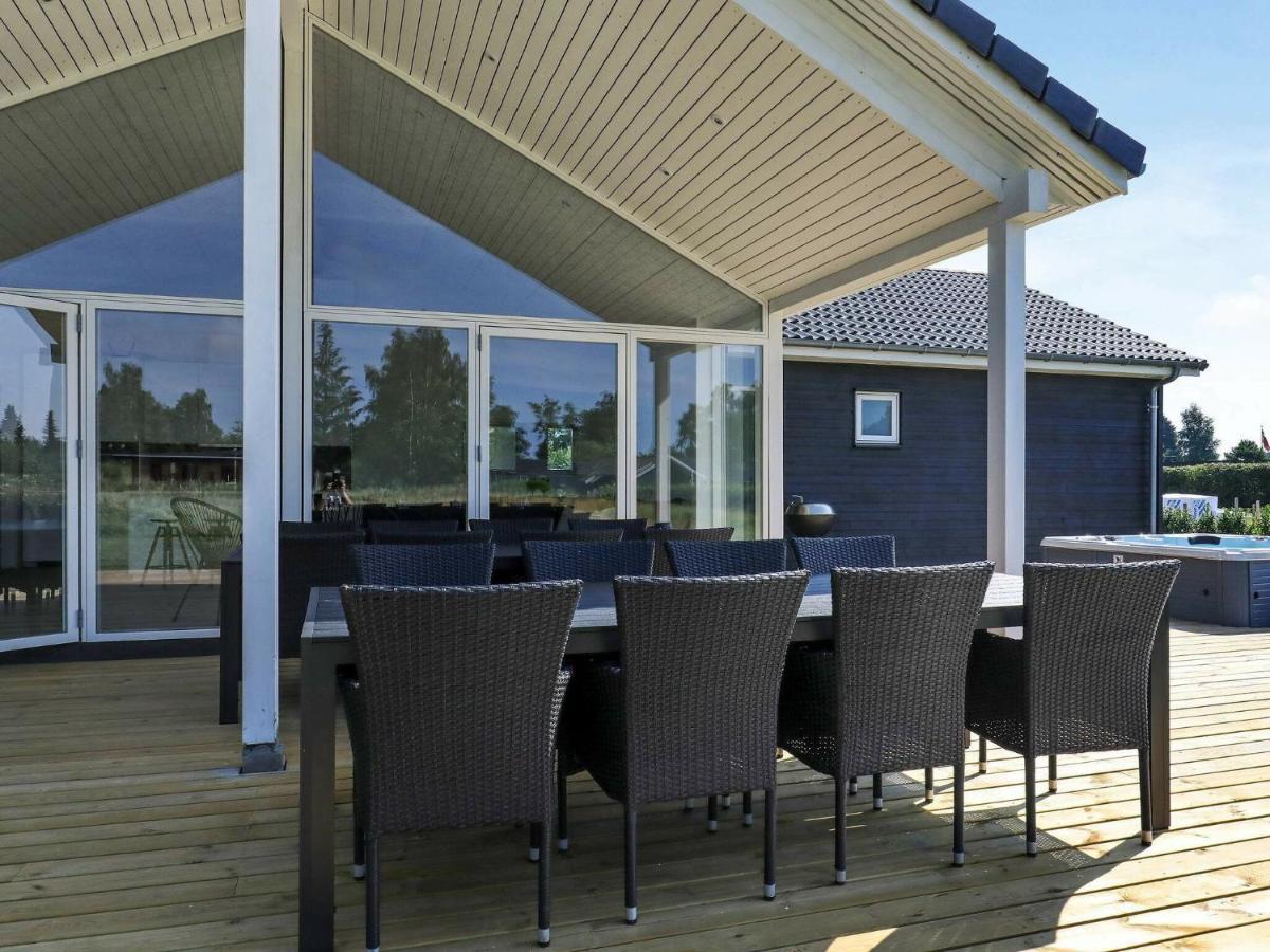 14 Person Holiday Home In V Ggerl Se Bøtø By المظهر الخارجي الصورة